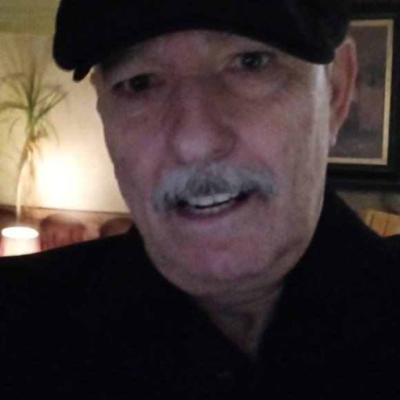 Meet your Posher, Danny - Picture 2 of 2